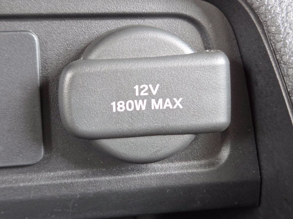 Certified 2024 Honda Pilot LX image 9