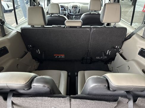 Used 2015 Ford Transit Connect Titanium image 9