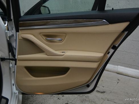 Used 2014 BMW 528i Sedan RWD image 14