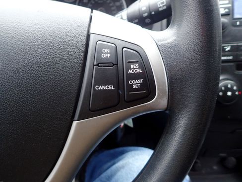 Used 2010 Hyundai Elantra SE w/ Popular Equipment Pkg 2 image 16