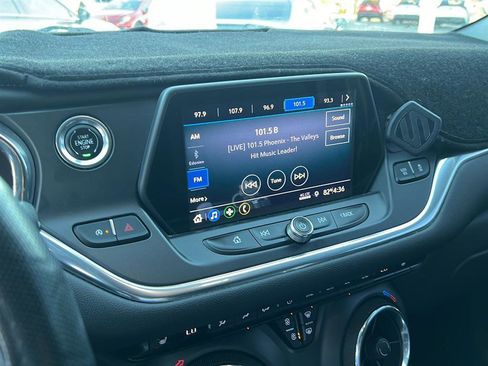 Used 2020 Chevrolet Blazer LT image 8