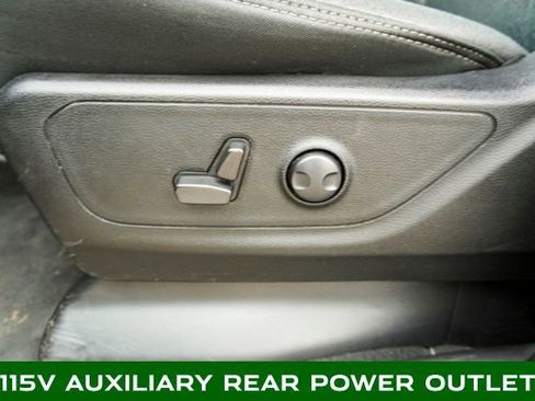 Used 2022 RAM 1500 Big Horn image 14