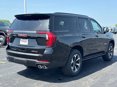 New 2026 GMC Yukon AT4 Ultimate AWD/4WD image 8