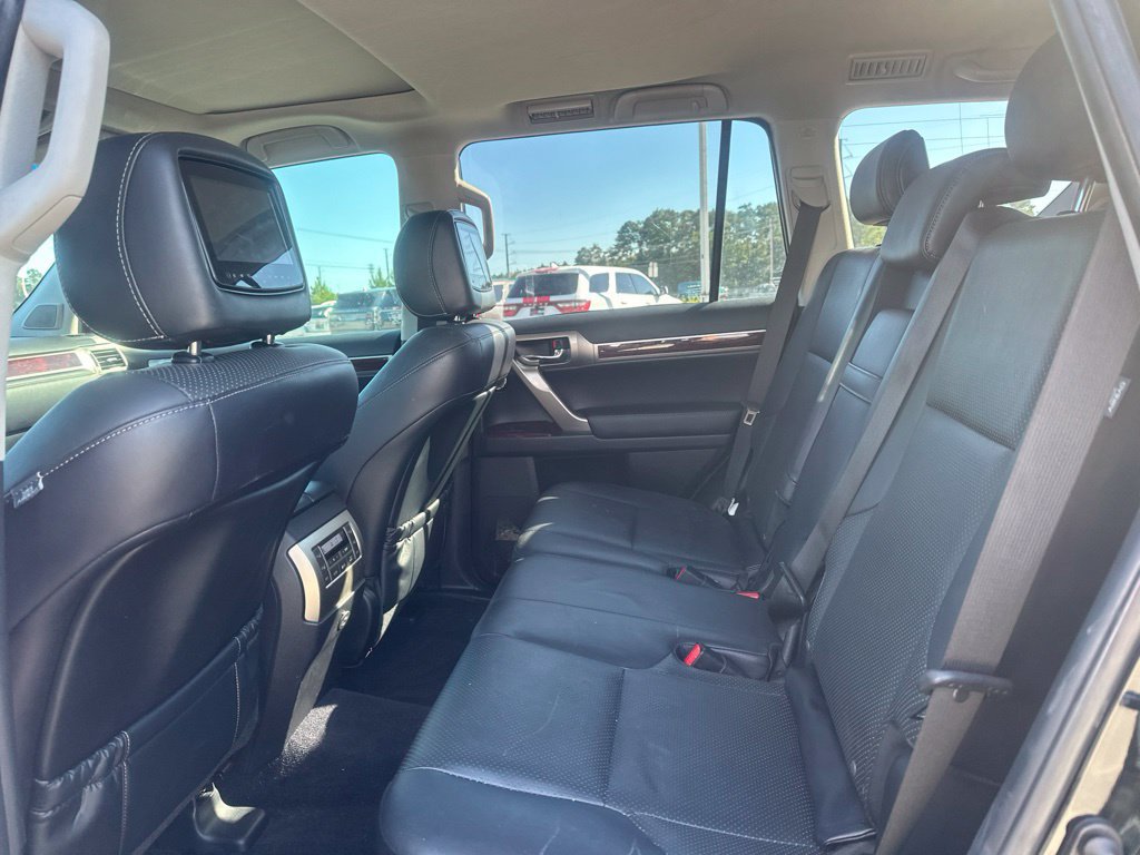 Used 2016 Lexus GX 460 Luxury AWD/4WD image 11
