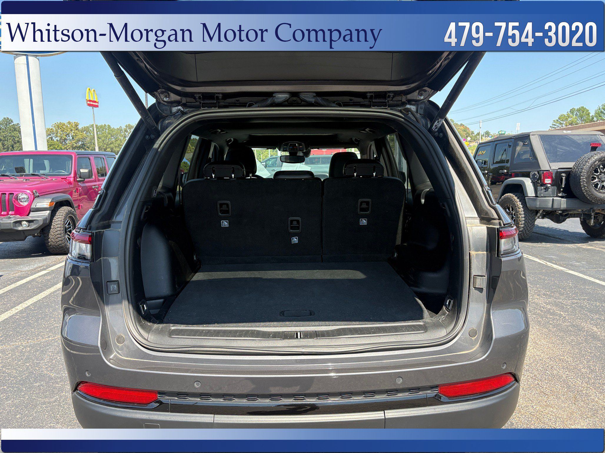 Used 2023 Jeep Grand Cherokee Altitude AWD/4WD image 35
