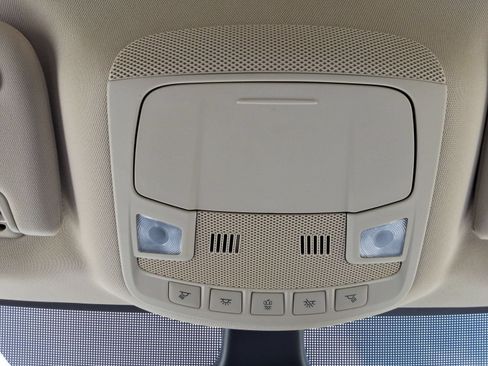 Used 2021 Ford Edge SEL w/ Convenience Package AWD/4WD image 19