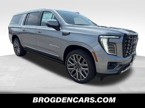 New 2026 GMC Yukon XL Denali Ultimate AWD/4WD image 1