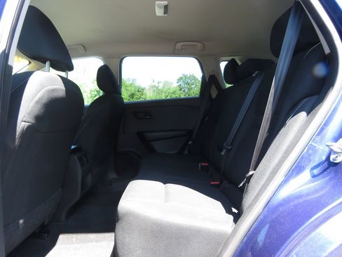 Used 2023 Nissan Rogue S AWD/4WD image 19
