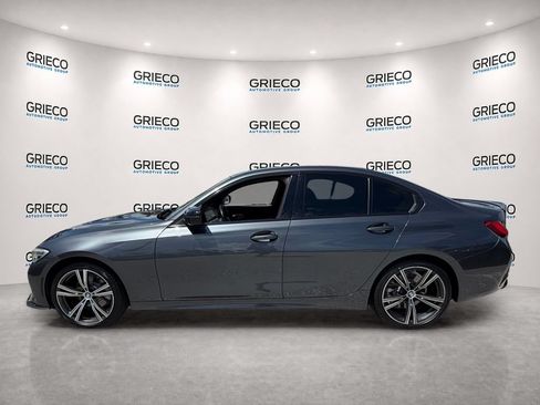 Used 2020 BMW 330i xDrive Sedan w/ Convenience Package AWD/4WD image 4
