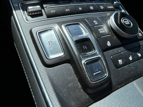 Used 2023 Hyundai Santa Fe Limited FWD image 25