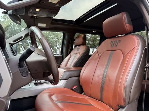 Used 2019 Ford F150 King Ranch w/ Equipment Group 601A Luxury AWD/4WD image 5