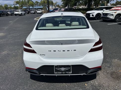Used 2026 Genesis G70 2.5T Prestige image 6
