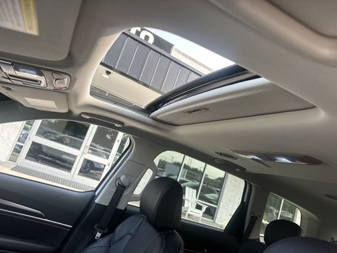 Used 2025 Kia Telluride S AWD/4WD image 12
