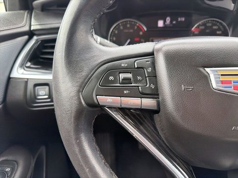 Used 2023 Cadillac XT6 Premium Luxury AWD/4WD image 14