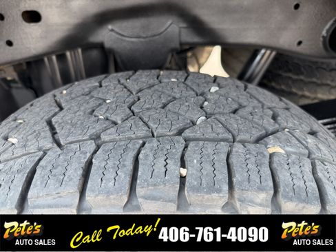 Used 2024 Chevrolet Silverado 2500 W/T w/ WT Convenience Package AWD/4WD image 7