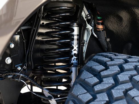 Used 2025 Ford F250 Lariat w/ Lariat Ultimate Package image 18