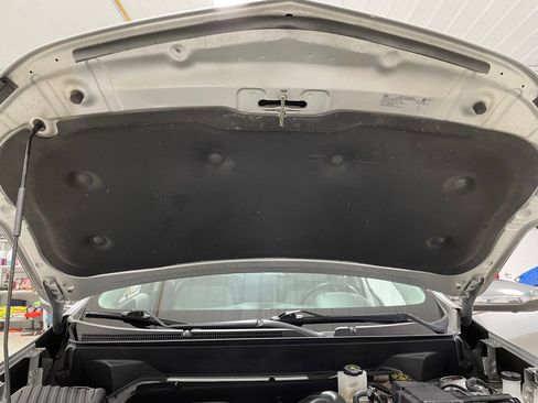 Used 2021 Chevrolet Equinox Premier image 44