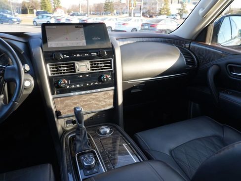 Used 2021 Nissan Armada Platinum w/ Captain's Chairs Package image 21