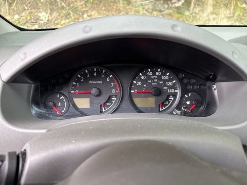 Used 2015 Nissan Frontier SV AWD/4WD image 19