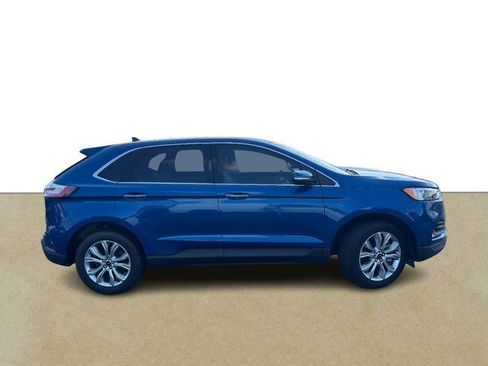 Used 2024 Ford Edge Titanium AWD/4WD image 2