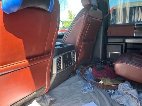 Used 2019 Ford F150 Platinum w/ Equipment Group 701A Luxury AWD/4WD image 23