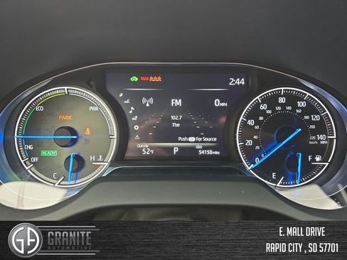 Used 2021 Toyota Venza XLE w/ Softex Package image 15