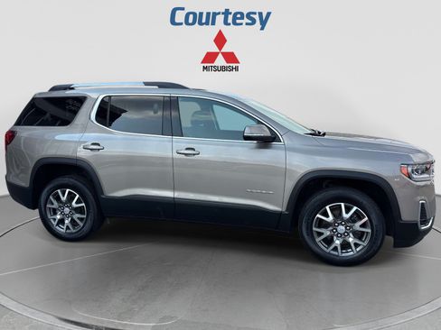 Used 2023 GMC Acadia SLE w/ Driver Convenience Package AWD/4WD image 6