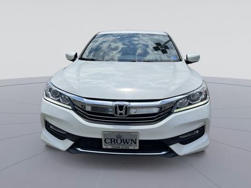 Used 2016 Honda Accord Sport image 12