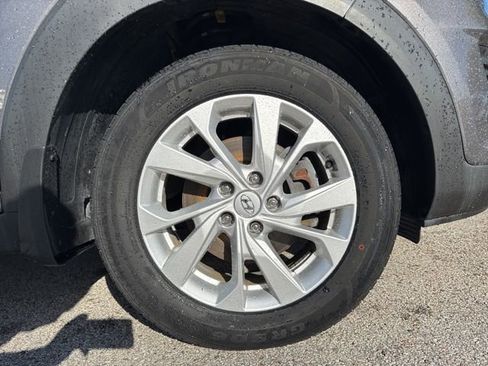 Used 2020 Hyundai Tucson Value FWD image 9