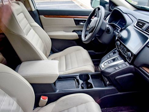 Used 2021 Honda CR-V EX image 8