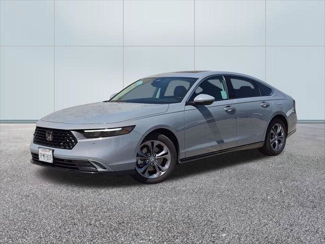 Certified 2024 Honda Accord EX-L image 1