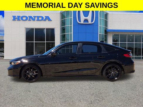 Used 2025 Honda Civic Sport image 6