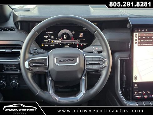 Used 2025 GMC Yukon XL Denali image 28