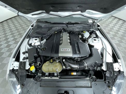 Used 2018 Ford Mustang GT image 28