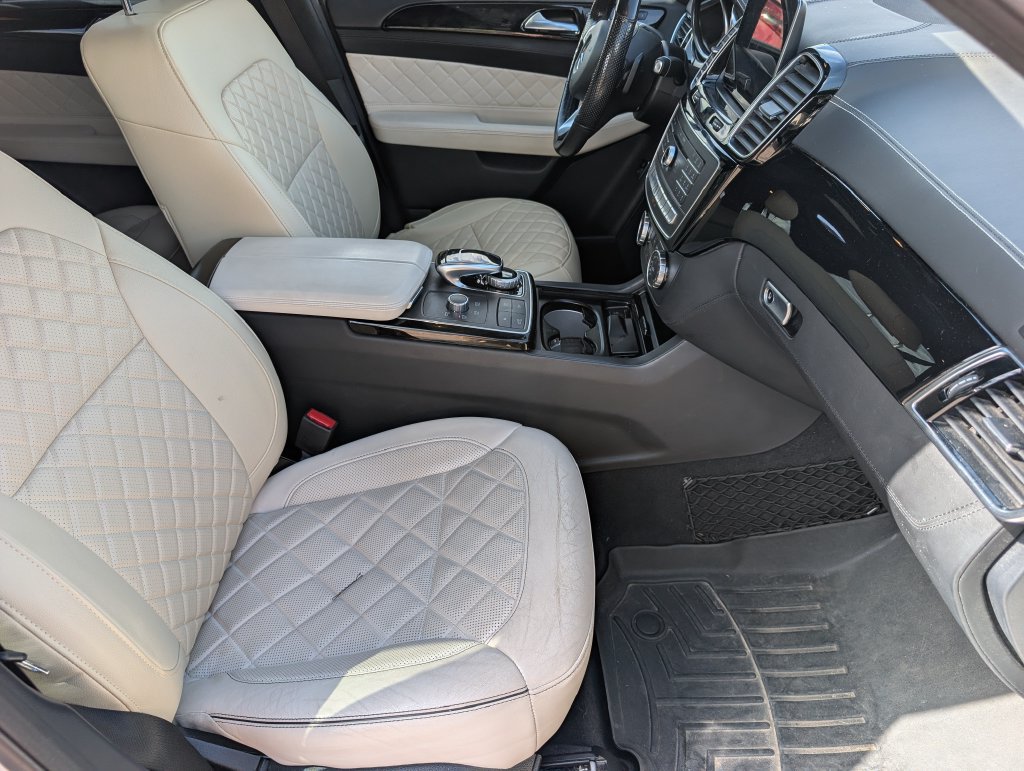 Certified 2017 Mercedes-Benz GLE 43 AMG 4MATIC image 12