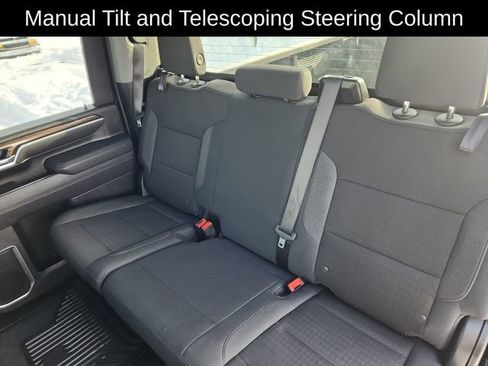 Used 2025 Chevrolet Silverado 2500 LT w/ Convenience Package image 31