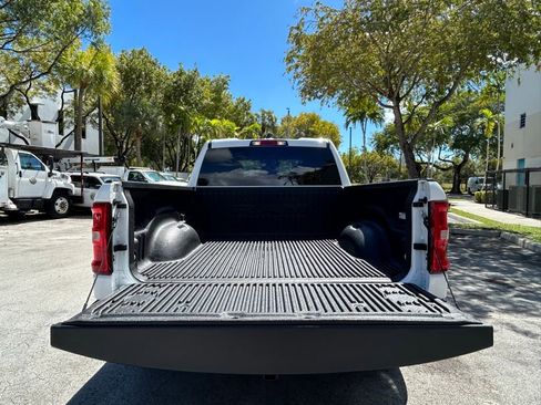 Used 2025 RAM 1500 Big Horn image 40