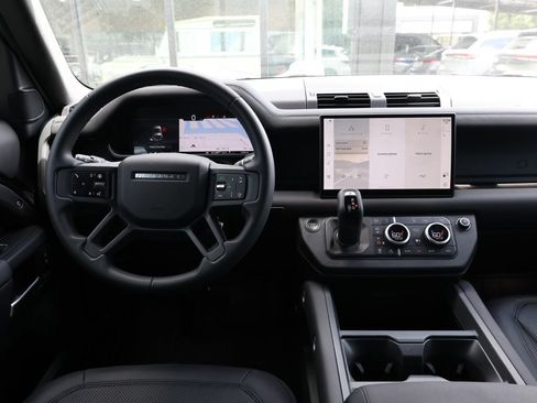 Used 2025 Land Rover Defender 90 S AWD/4WD image 21