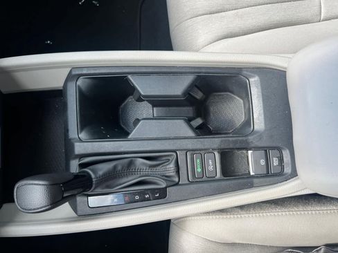 Used 2023 Honda Accord EX image 21