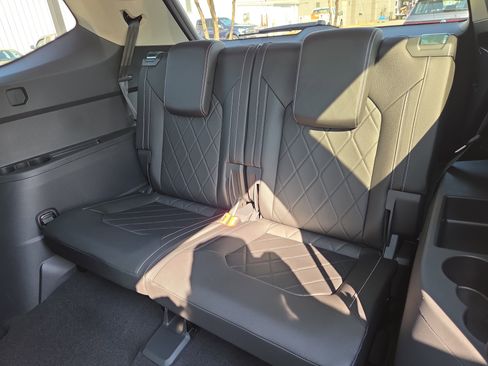 New 2026 Volkswagen Atlas SEL Premium R-Line image 9