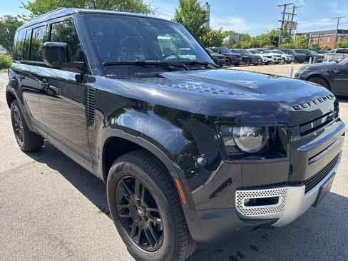 Used 2023 Land Rover Defender 110 S AWD/4WD image 7
