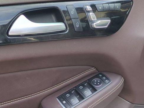 Used 2018 Mercedes-Benz GLE 350 4MATIC image 11