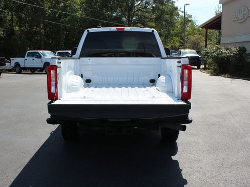 Used 2024 Ford F250 XL image 14