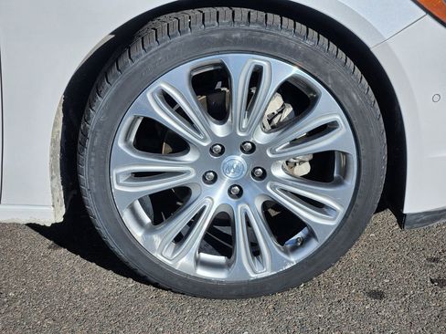 Used 2019 Buick LaCrosse Avenir w/ Driver Confidence Package II image 8