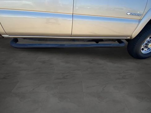 Used 2004 Chevrolet Silverado 2500 LT RWD image 60