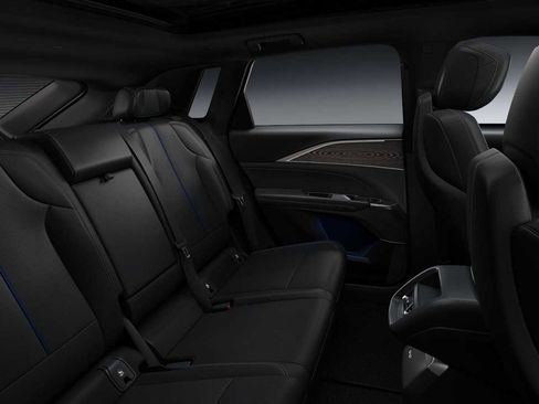 New 2026 Cadillac Lyriq Luxury RWD image 10