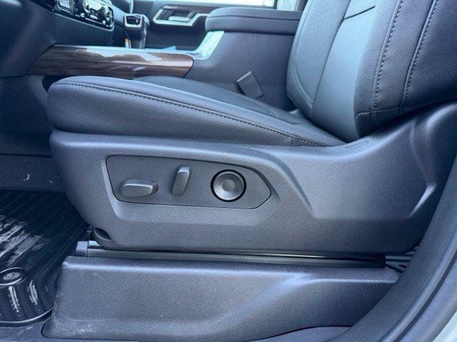 New 2026 Chevrolet Silverado 1500 RST w/ All Star Edition Plus AWD/4WD image 11