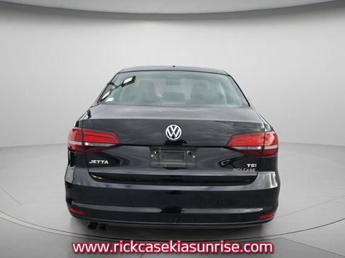 Used 2018 Volkswagen Jetta S image 6