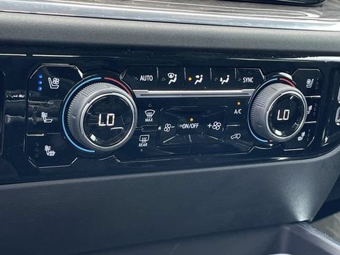 Used 2025 Chevrolet Silverado 1500 LTZ w/ LTZ Premium Texas Edition AWD/4WD image 18