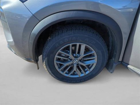 Used 2021 Nissan Rogue S image 24